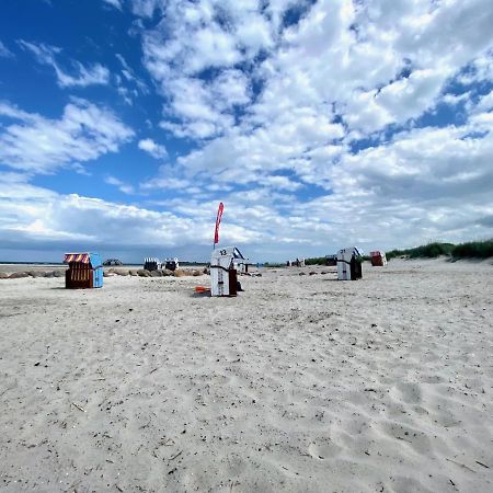 Stylische Ferienwohnung Top Lage Am Hafen, Strand Und Meer Wendtorf Esterno foto